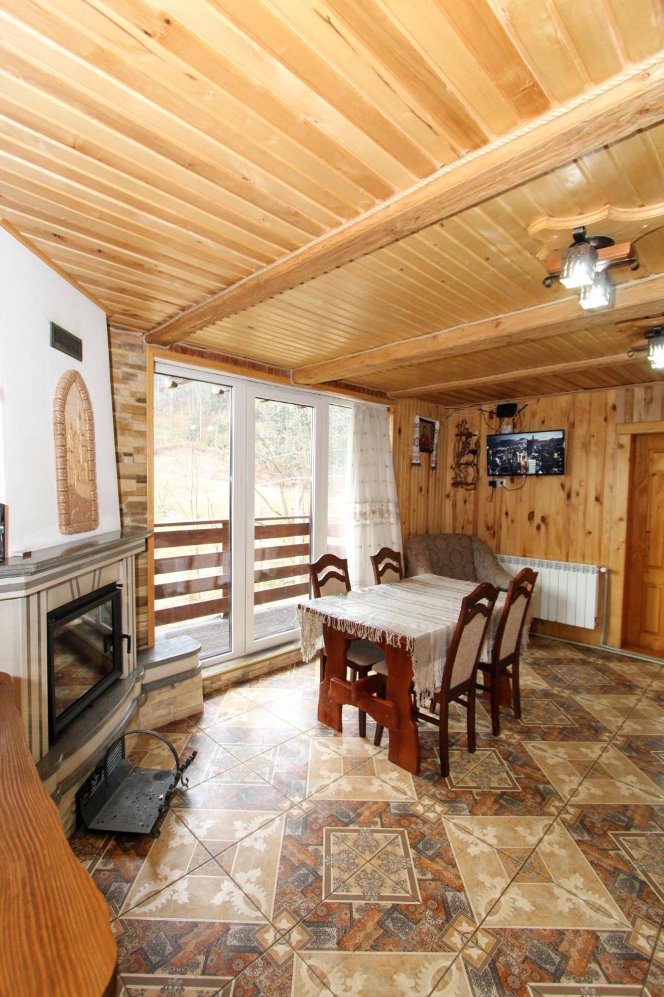 Cottage "Karpatske Shale" Jaremče Esterno foto